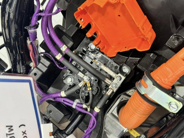 Nội soi chi tiết bên trong honda uc3 thoạt nhìn đơn giản tháo ra thấy choáng - 7
