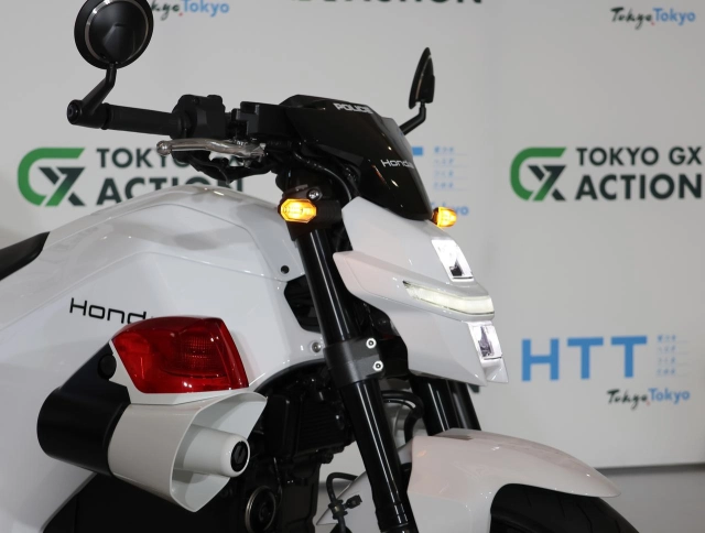 Siêu mô tô điện honda wn7 ra mắt phiên bản xe cảnh sát tại nhật bản - 10