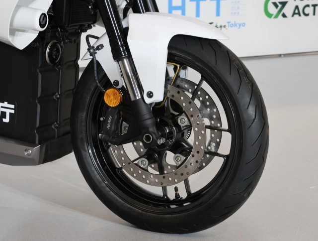 Siêu mô tô điện honda wn7 ra mắt phiên bản xe cảnh sát tại nhật bản - 19