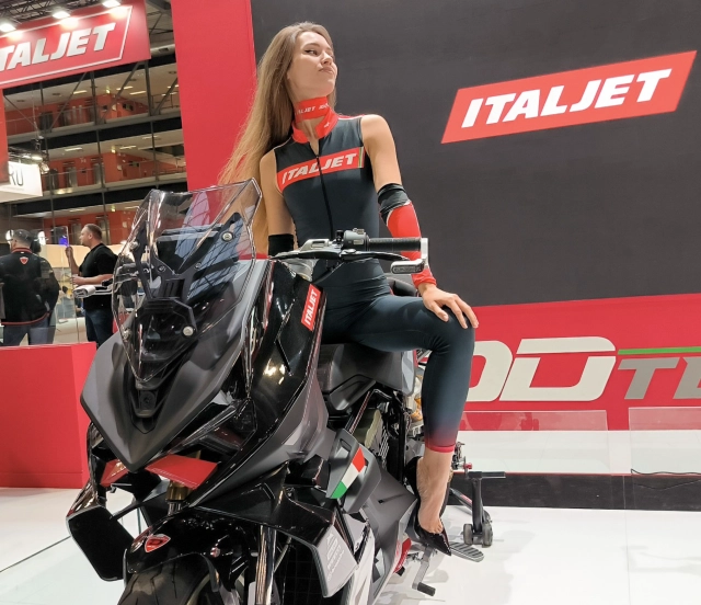 Siêu phẩm xe ga dành cho giới sưu tầm - italjet dragster 700 twin đang trên đường về việt nam - 11