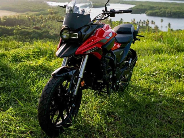 Storm 200 2026 mẫu xe côn tay 200cc với giá bán ngang ngửa honda sh160i có gì thú vị - 2