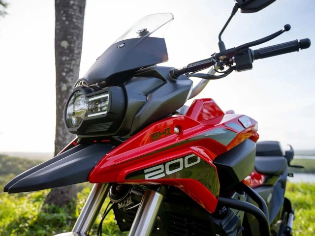 Storm 200 2026 mẫu xe côn tay 200cc với giá bán ngang ngửa honda sh160i có gì thú vị - 6