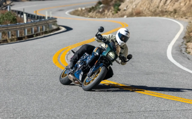 Suzuki gsx-8tt 2026 đẹp thoải mái và vẫn còn vài điều phải lăn tăn - 3