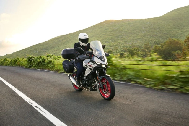Suzuki sv-7gx trình làng khi trái tim v-twin 650 sống lại trong hình hài mới - 8