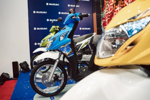 Suzuki trinh làng nex 2026 bên cam với 5 màu mới có giá bán khá cao lên đến 48 triệu đồng - 1