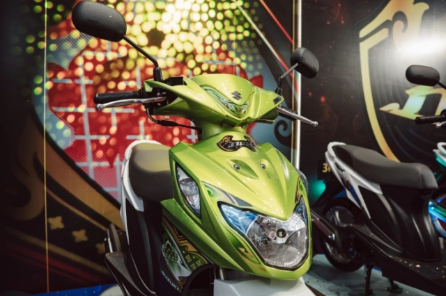 Suzuki trinh làng nex 2026 bên cam với 5 màu mới có giá bán khá cao lên đến 48 triệu đồng - 5