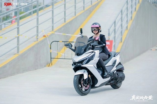 Sym chơi lớn với cruisym 400 2026 imu abs tcs đủ bài nhưng giá chỉ ngang sh350i - 1