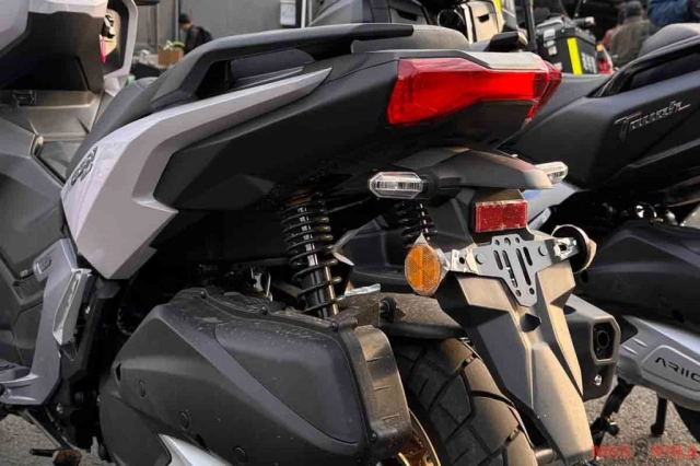 Tân binh ariic gobi 250 đối thủ mới của honda adv - trang bị xịn sò và giá cực dễ chịu - 9