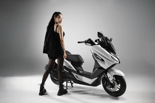 Thiết kế hao hao honda forza bình xăng 175l có abs tcs mà giá chỉ 48 triệu đồng liệu có quá hời - 3