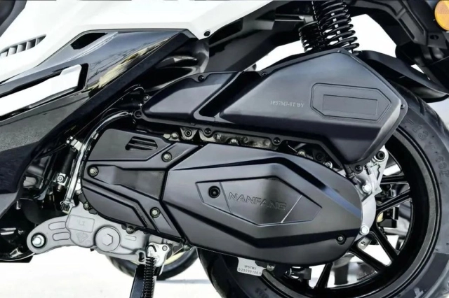Thiết kế hao hao honda forza bình xăng 175l có abs tcs mà giá chỉ 48 triệu đồng liệu có quá hời - 8