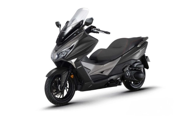 V-sharp 250t sinh ra là để ngán đường honda forza 250 với giá bán chỉ 55 triệu đồng - 1