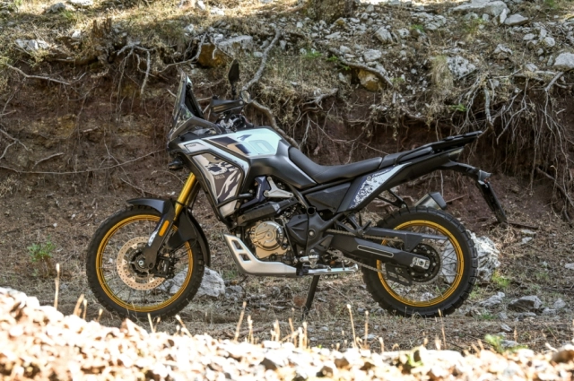 Voge ds800x rally - khi ngựa chiến trung quốc bước lên ngôi vương tại anh - 4