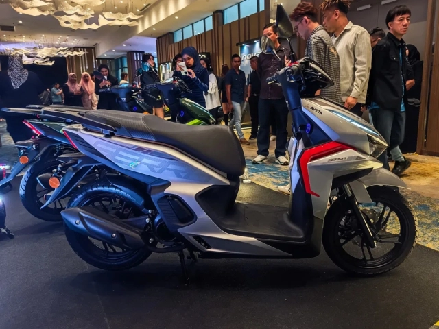 Xe ga thể thao aveta serra 125 2026 có gì để đấu lại honda vario 125 vốn quá quen mặt - 8