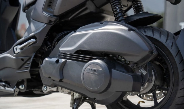 Xe tay ga 150cc giá chỉ gần 27 triệu đồng có abs tcs bình xăng 11l và dáng ngầu như vario 160 - 5
