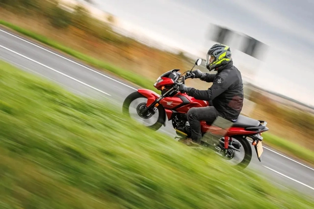 Xem ae biker châu âu đánh giá thế nào về honda cb125f 2026 mới khi vừa chạy thử - 2