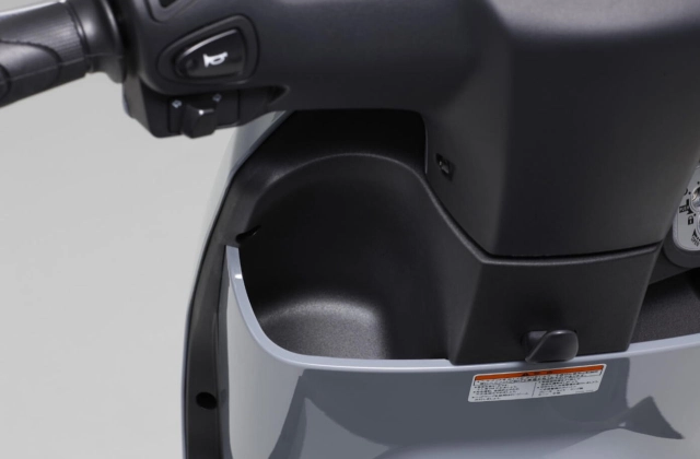 Yamaha ra mắt xe điện jog e - dùng chung pin với honda - 14